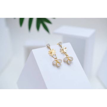 Mesh Diamond Stud Earrings